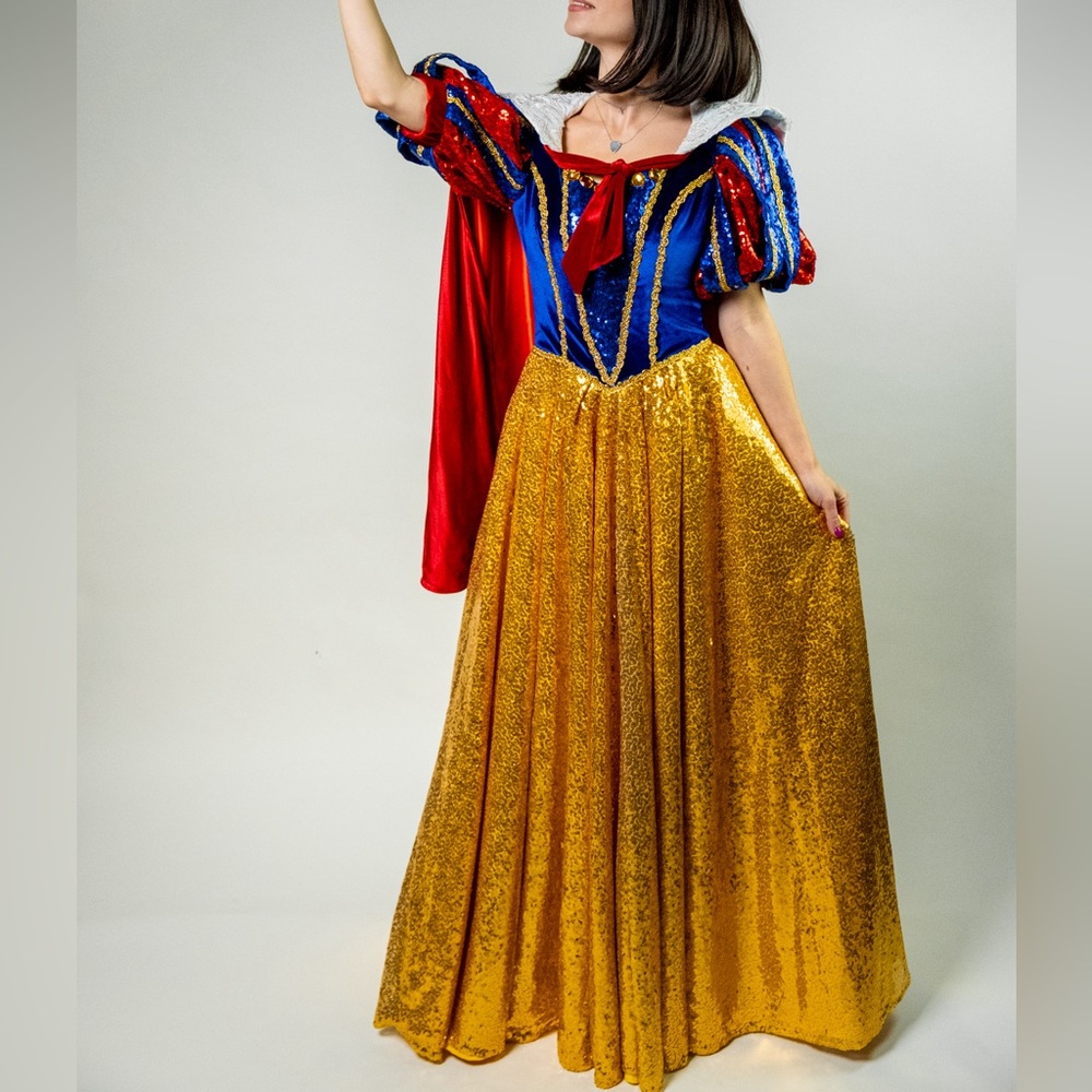 Amazing Snow White cosplay dress,size S